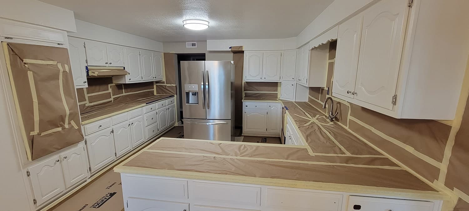 Cabinet Refinishing in Lee’s Summit, Missouri