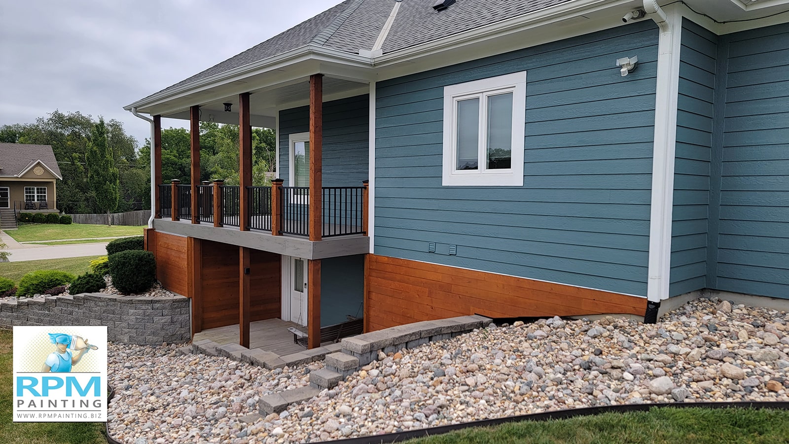 Custom painting and staining in Belton Missouri