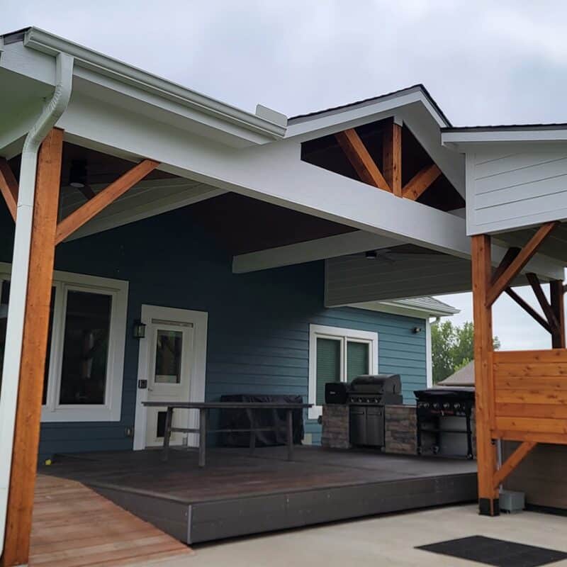 Custom painting and staining in Belton Missouri